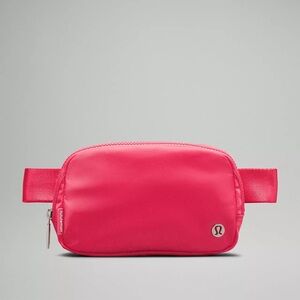 NWT Lululemon Everywhere Belt Bag Glaze Pink
